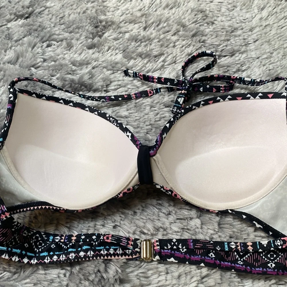 Halter-Style Black & Multi-Colored Swimsuit Top Size Medium Excellent Condition